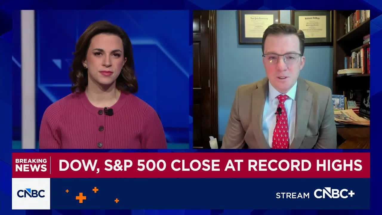 Dow and S&P 500 close at record highs