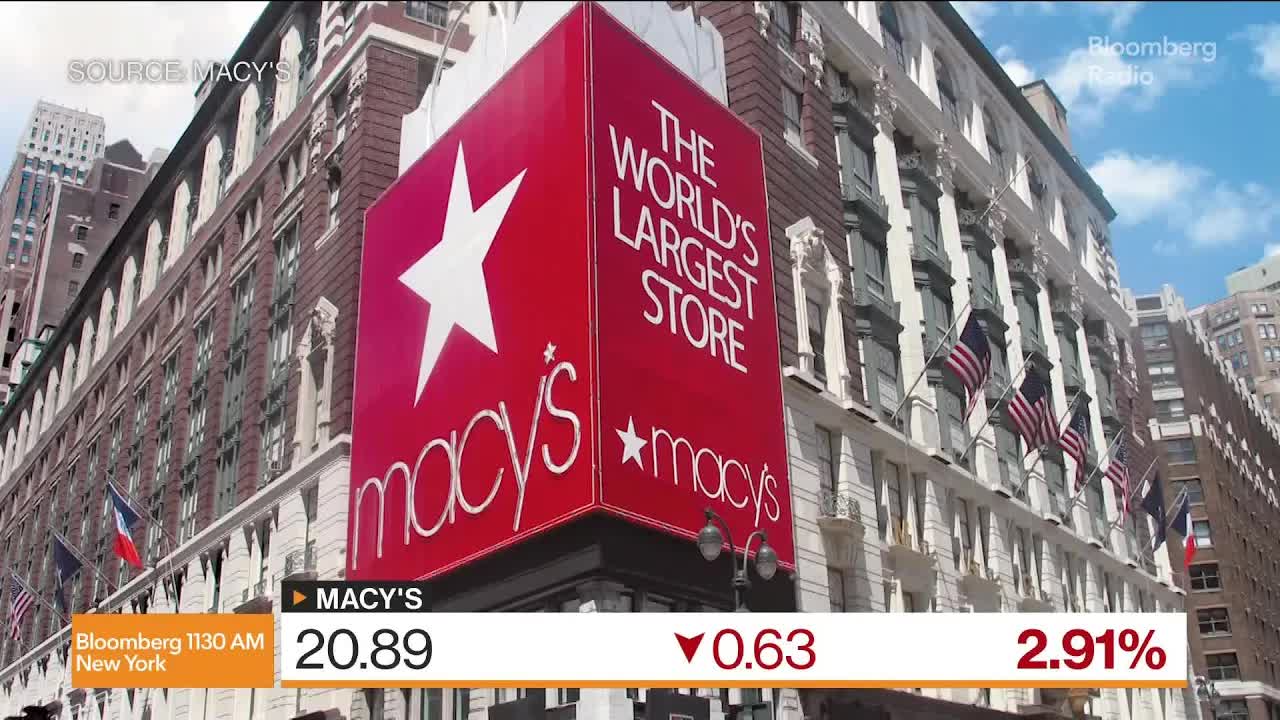 Macy’s Falls on Guidance Despite Sales Beat, Better Outlook