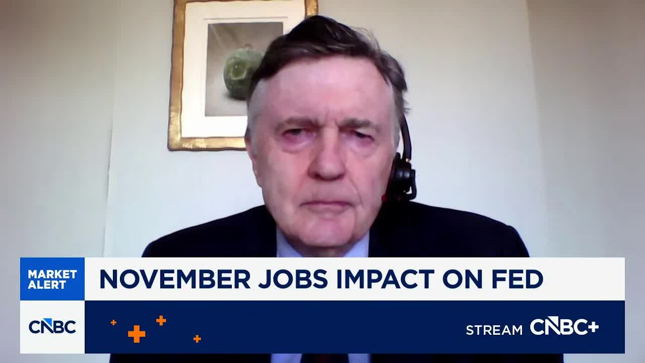 November jobs report doesn't change much for the Fed, says Fed's Dennis Lockhart