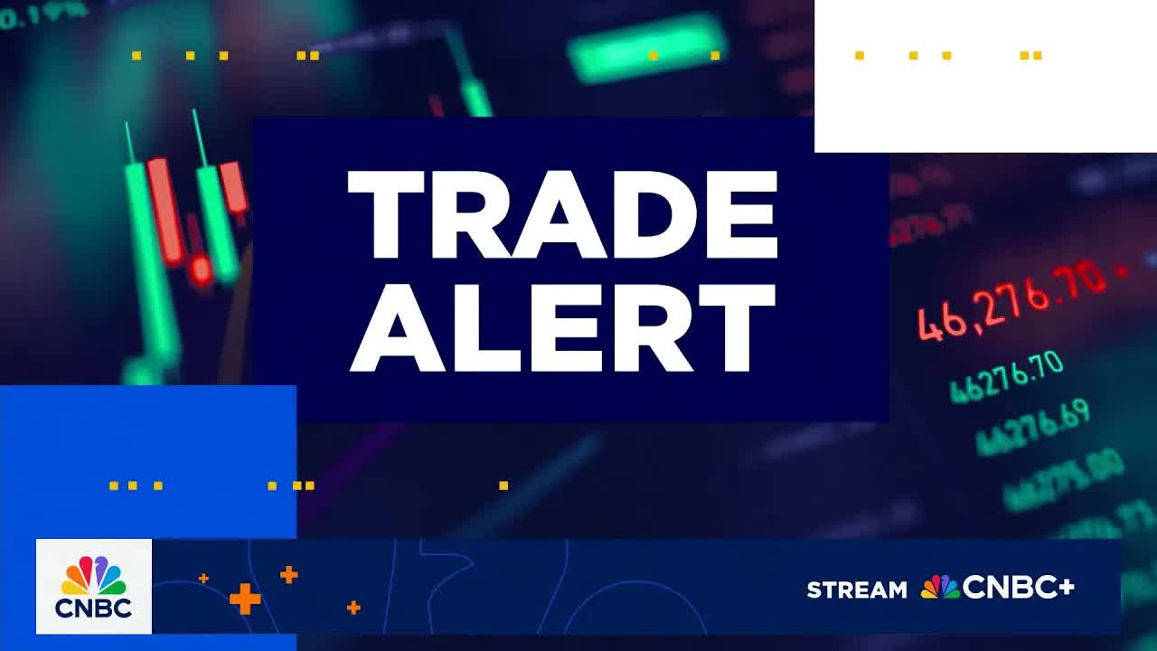 Trade Alert: Stephanie Link sells Uber