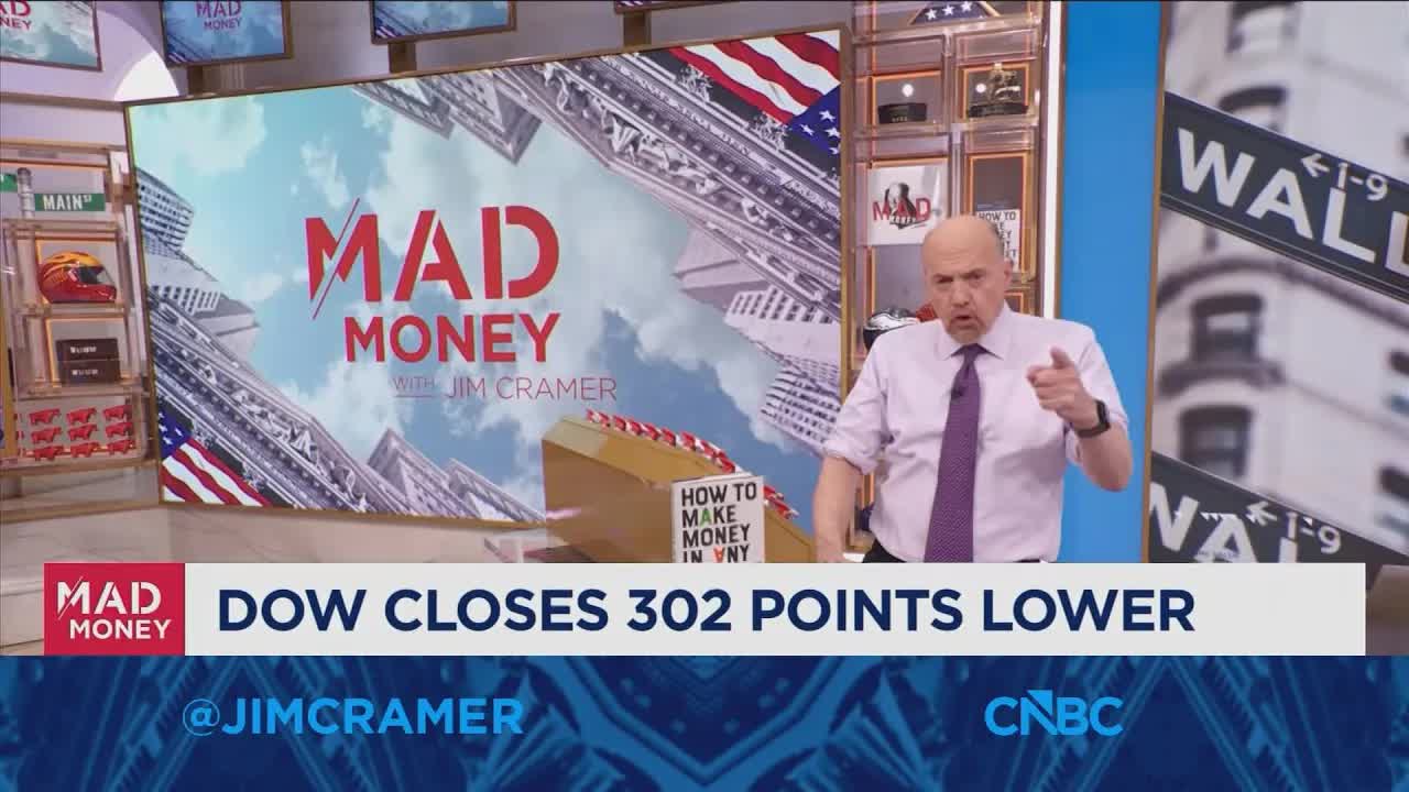 Wall St. concluded companies involved in the data center are paying too much to build: Jim Cramer
