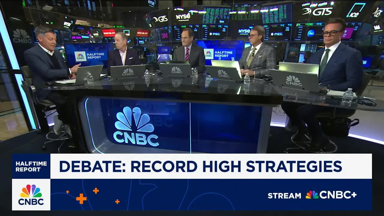 U.S. stocks reach new heights