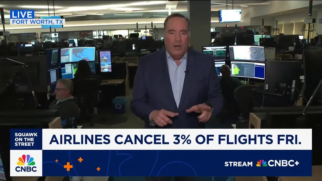 Airlines cancel 3% of flights on Friday