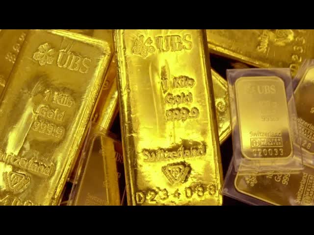 Gold Climbs Near Fresh Record on Fifth Day of Gains